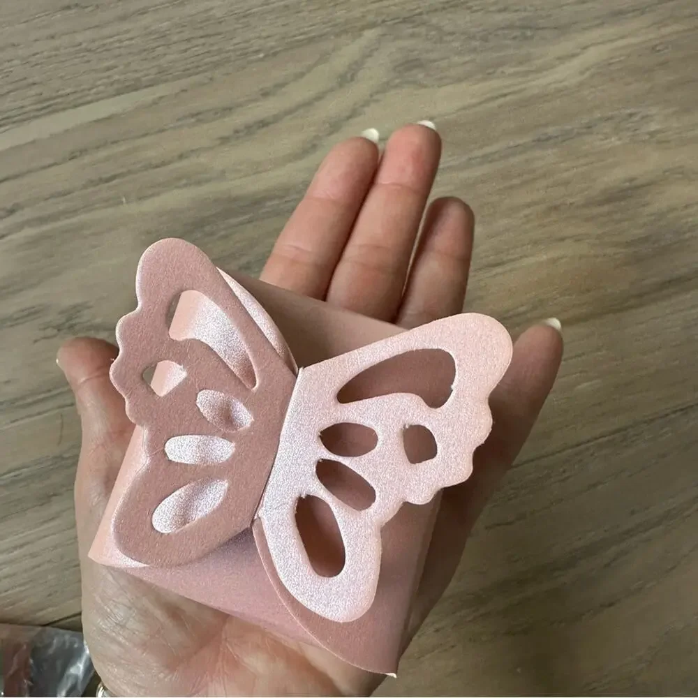 NWOT Pink Butterfly Gift Box (45)